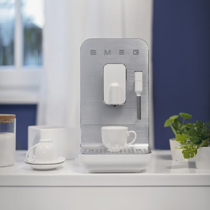 Expresso Broyeur SMEG Collezione BCC12WHMEU