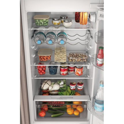 Réfrigérateur combiné encastrable INDESIT INCO18DC03