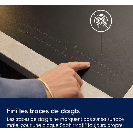 Plaque induction ELECTROLUX EIS87553IZ SaphirMatt 80cm Anti-rayures et Zone Flex
