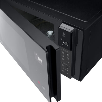 micro-ondes-lg-ms3295ddr-neochef