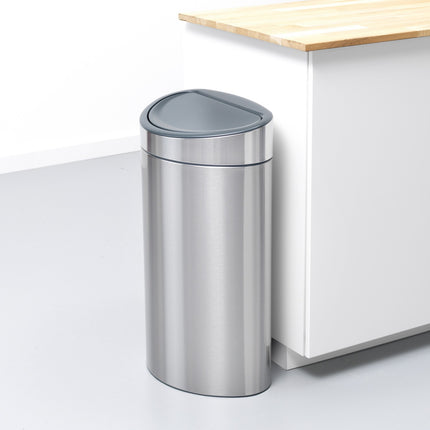 poubelle-de-cuisine-manuelle-brabantia-touch-bin-40l-matt-steel