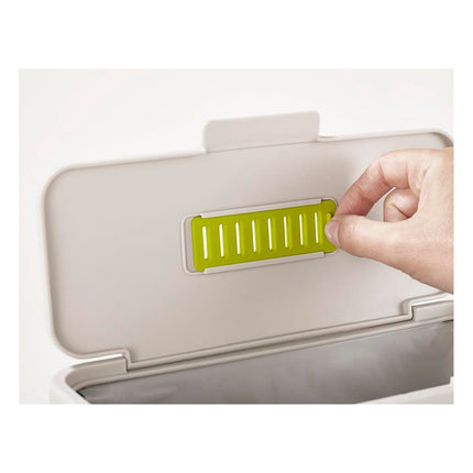 composteur-de-cuisine-joseph-joseph-de-table-food-waste-caddy