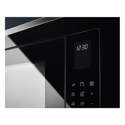 micro-ondes-grill-encastrable-electrolux-lms4253tmx