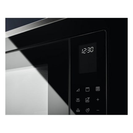 micro-ondes-grill-encastrable-electrolux-lms4253tmx