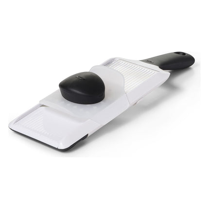 mandoline-oxo-a-main