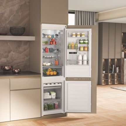 refrigerateur-combine-encastrable-whirlpool-whc18d041c1-6eme-sens