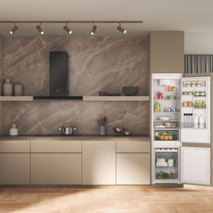 refrigerateur-combine-encastrable-whirlpool-whc20d021b2-6eme-sens-193cm