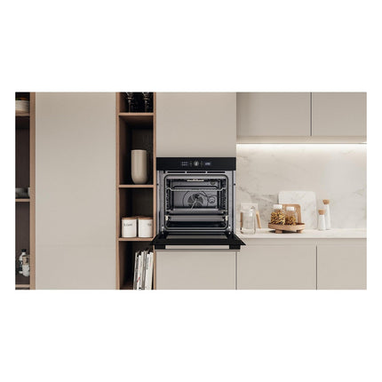four-encastrable-fonction-vapeur-whirlpool-wk5bafs81pm1s
