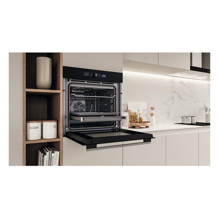 four-encastrable-fonction-vapeur-whirlpool-wk5bafs81pm1s