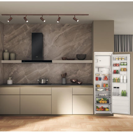 refrigerateur-1-porte-encastrable-whirlpool-whsd184011a1-fr