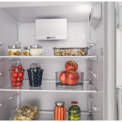 refrigerateur-1-porte-encastrable-whirlpool-whsd184011a1-fr