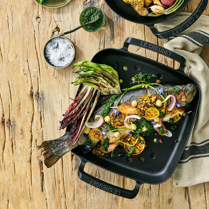 panier-de-cuisson-le-creuset-a-griller-carre-collection-barbecue-30cm