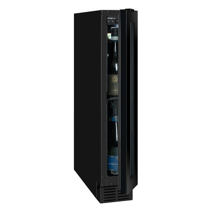 cave-a-vin-encastrable-avintage-avu8s82