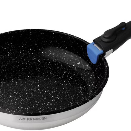 batterie-de-cuisine-arthur-martin-15-pieces-am1526cr
