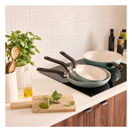 poele-essentielb-ceramique-vert