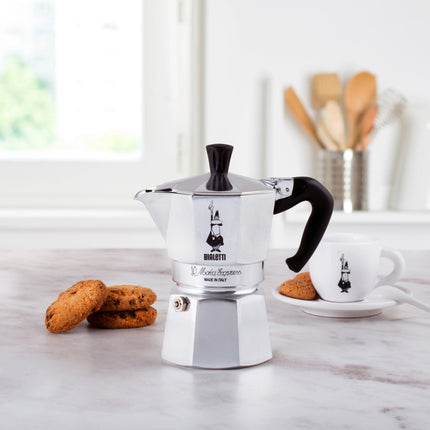 cafetiere-italienne-bialetti-moka-express-silver-6-tasses-expresso