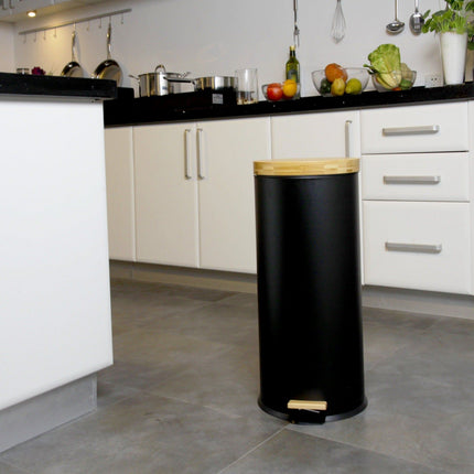 poubelle-de-cuisine-manuelle-kitchen-move-forest