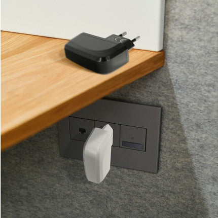 chargeur-secteur-bluestar-sortie-output-power-5w-cable
