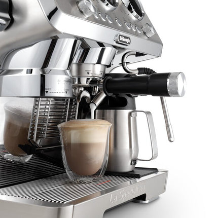 machine-a-expresso-delonghi-specialista-maestro-cold-brew-ec9885-m