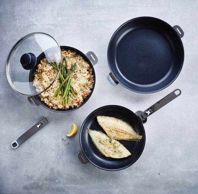batterie-de-cuisine-kitchen-fun-move-on-2-poeles-diam24-28cm-1-manche
