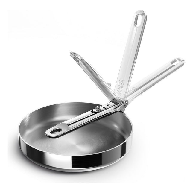 poele-joseph-joseph-space-avec-poignee-pliante-inox