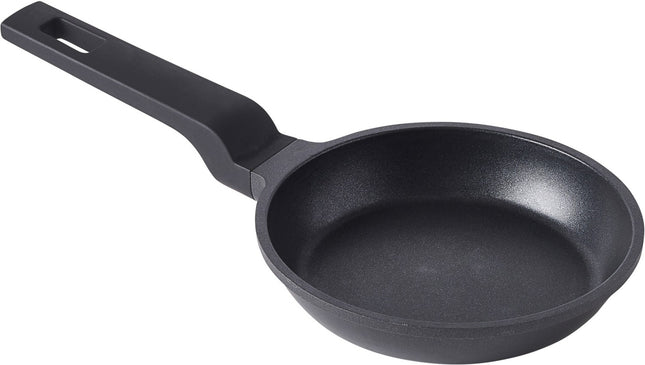 poele-mastrad-14-cm