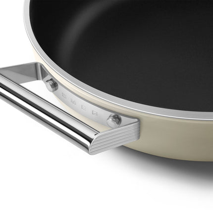 sauteuse-smeg-28cm-ceramique-creme-avec-couvercle