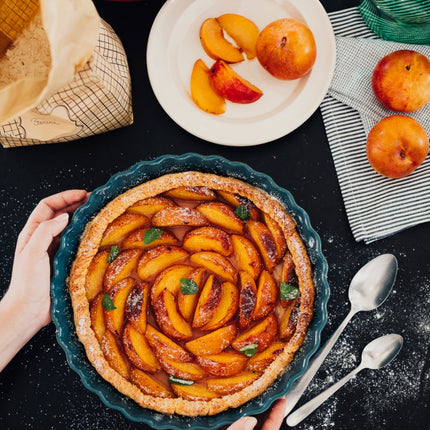 tourtiere-emile-henry-haute-diametre-24-cm-grand-cru