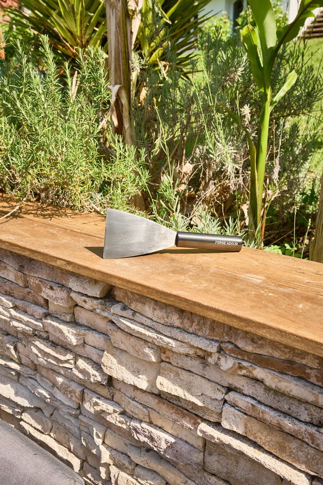 ustensile-plancha-forge-adour-courte-titane-3