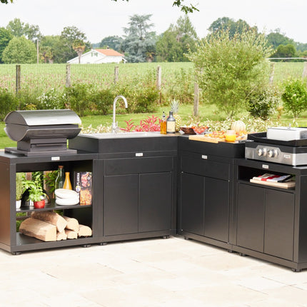 cuisine-exterieure-le-marquier-d-angle-5-elements-avec-credences-noir