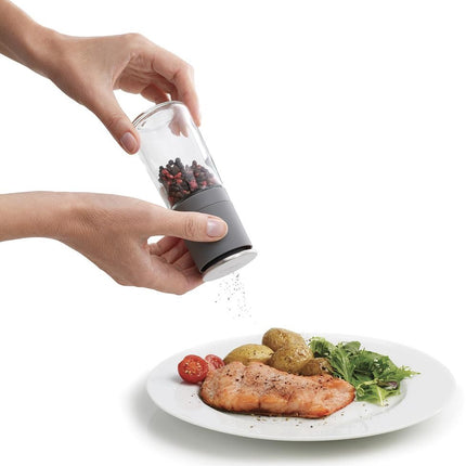 duo-moulins-a-poivre-et-sel-joseph-joseph-duo-sel-et-poivre-anti-deversement