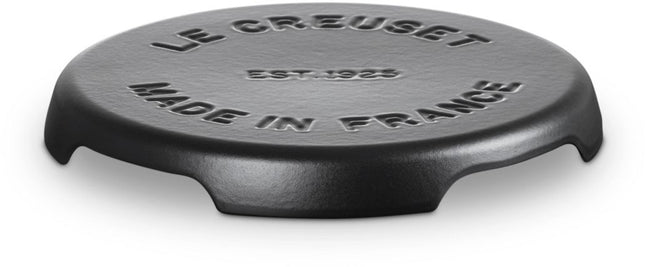 dessous-de-plat-le-creuset-rond-collection-barbecue-22-cm-noir-mat