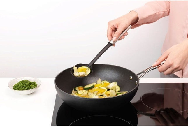 cuillere-brabantia-a-legumes-antiadhesive