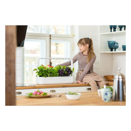 jardin-dinterieur-click-and-grow-smart-garden-9-blanc