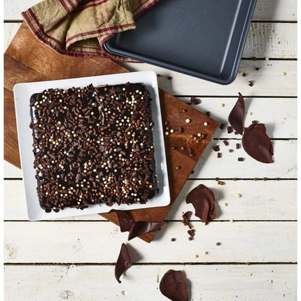 moule-a-brownie-de-buyer-carre-22-5-x-22-5-cm-4700-22