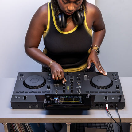 controleur-usb-pioneer-dj-systeme-dj-autonome-compatible-streaming