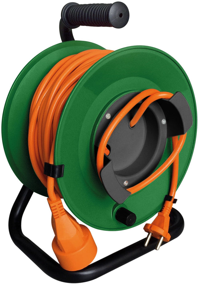 multiprise-zenitech-jardin-ip20-40m-2x1-5-1x16a-vert